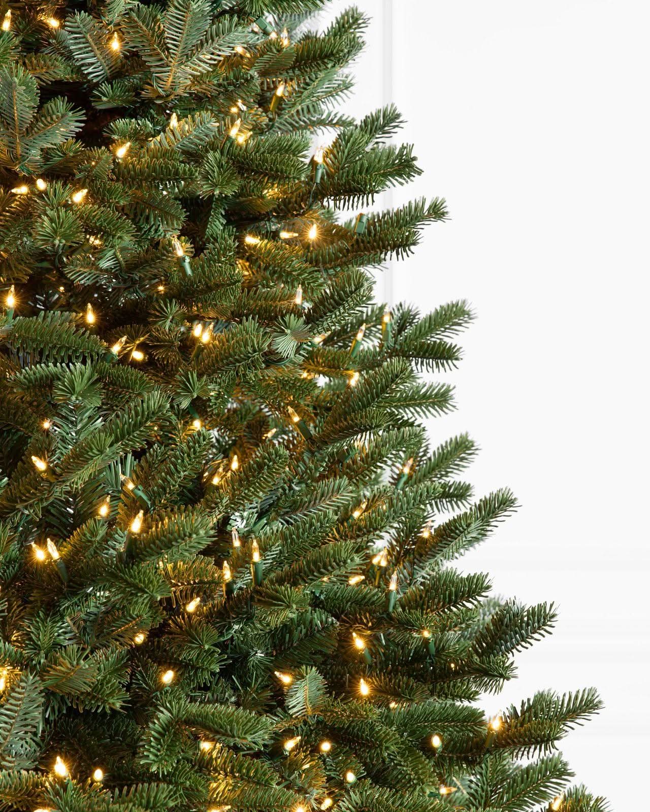 Árvore de Natal  e Micro LEDs Embutidos